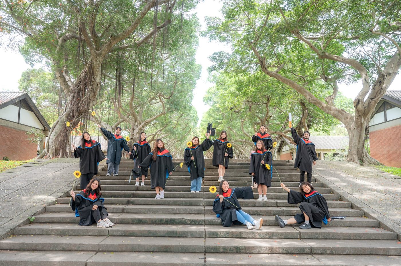 Graduation Group Photo on Campus – Luce Chapel, Tunghai University